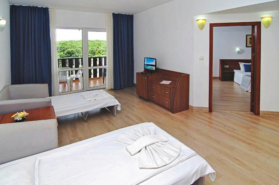 סינמורץ Bella Vista Beach Club מראה חיצוני תמונה