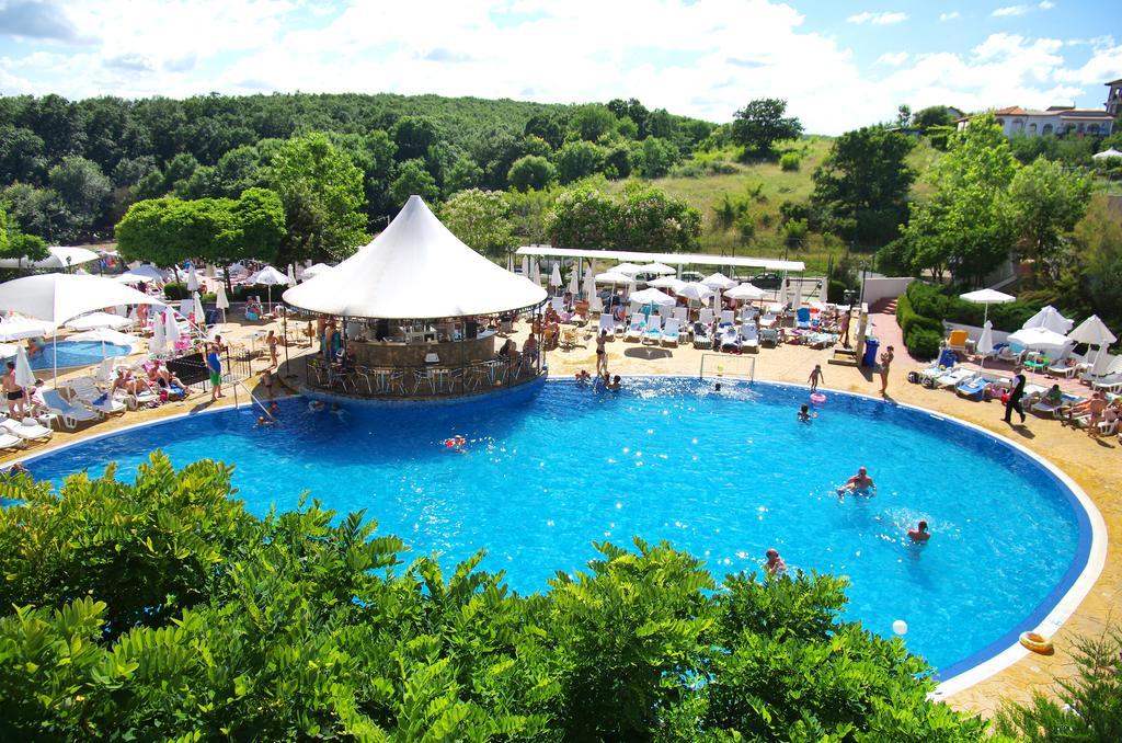 סינמורץ Bella Vista Beach Club מראה חיצוני תמונה